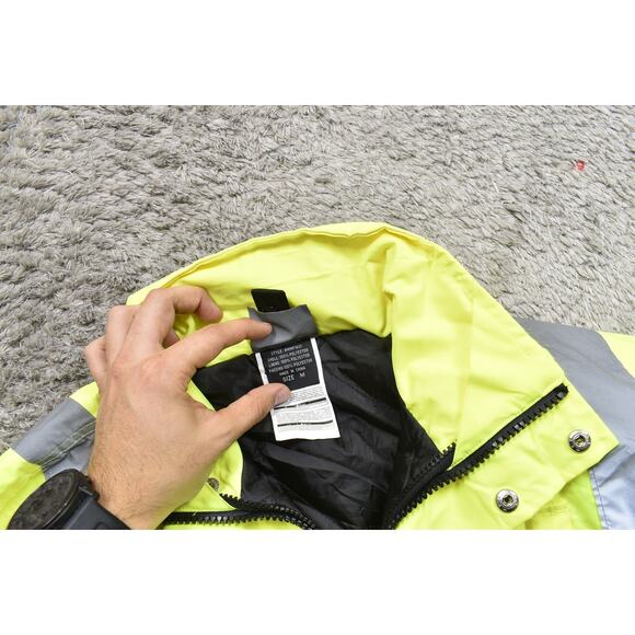 American Worker Green Bomber Jacket Nylon Medium ANSI Class III Safety Jacket - Picture 8 of 9